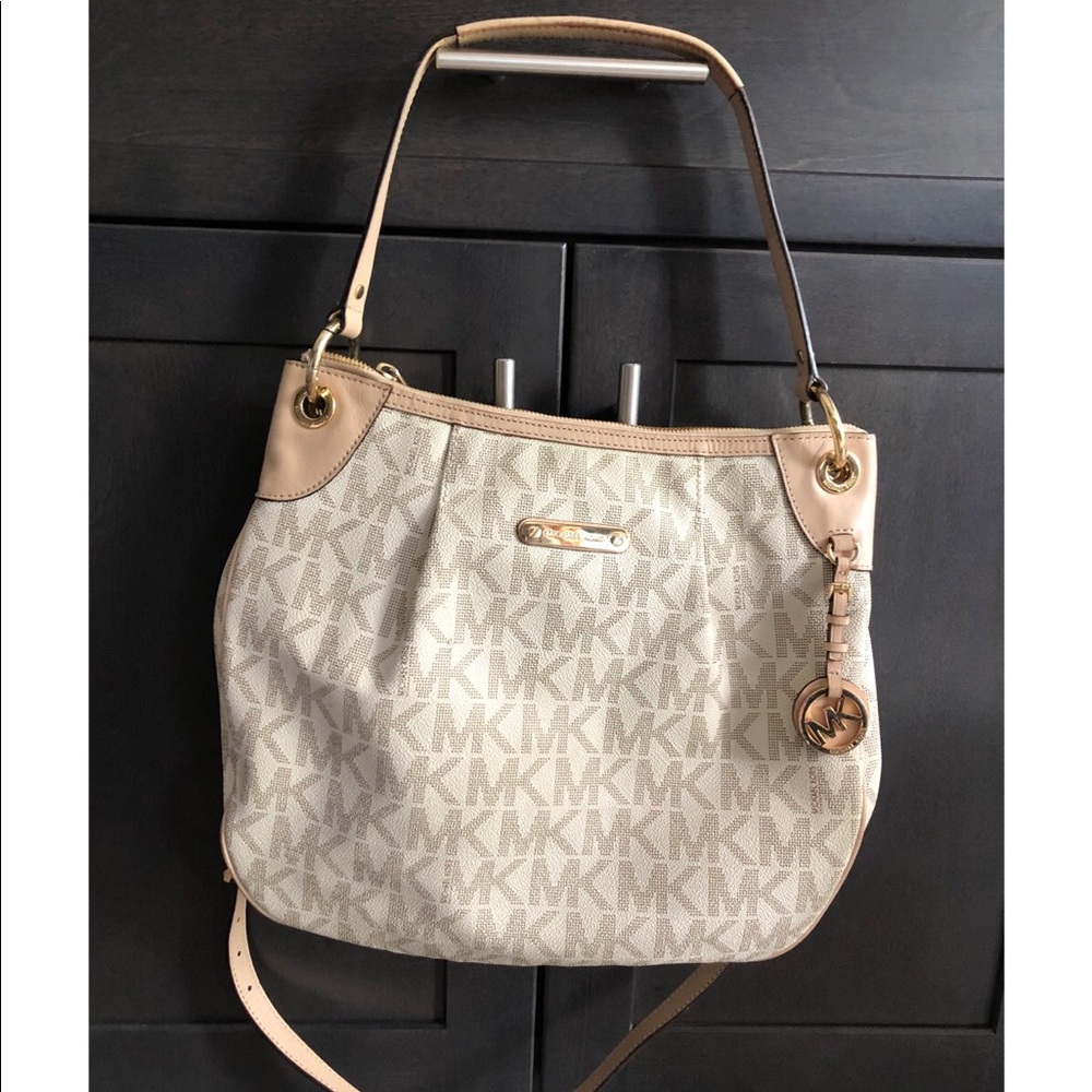 Michael Kors Signature Bag 🌟